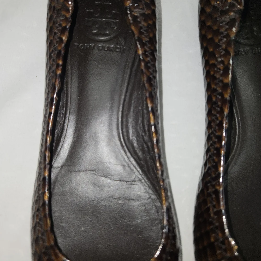 Tory Burch Women's 6 Reva Ballet Flats Brown Snake Skin Patent Leather - Picture 5 of 9